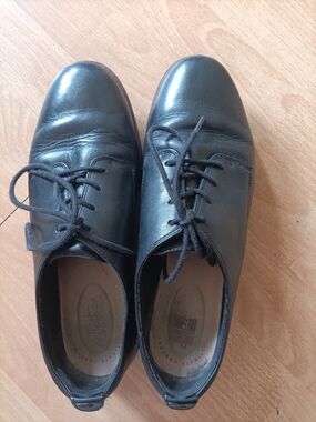 Clarks Black Lace-Up Leather Shoes